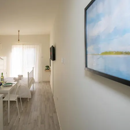 Palmove Makenzie 4 Apartment